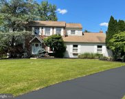 8 Brighton Pl, Newtown image