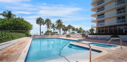 8855 Collins Ave Unit #2D, Surfside