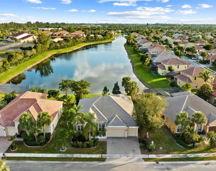 6326 Greenhedge Ct, West Palm Beach