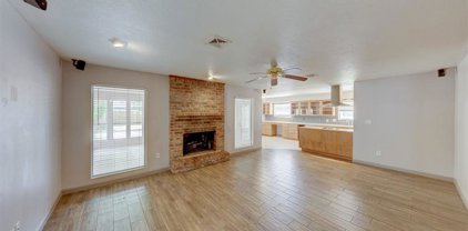 5000 Meadow Lark Street, Dickinson