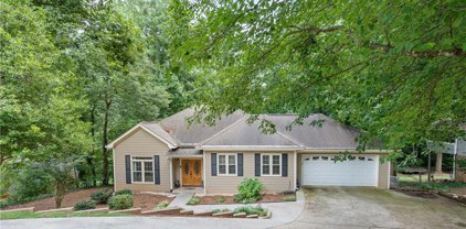 1091 Chartley Sw Drive, Lilburn