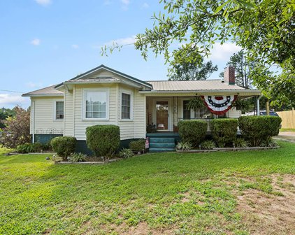 27 Greenacres Drive, Ware Shoals