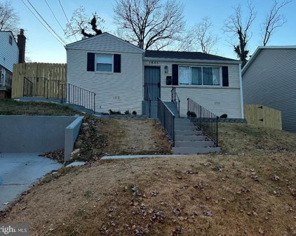 1821 Campbell Dr, Suitland