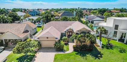 676 De Soto Drive, Tierra Verde
