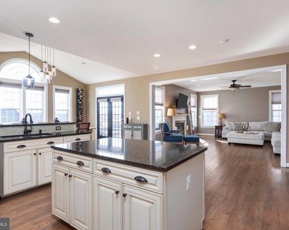 25622 Laughter Dr, Aldie