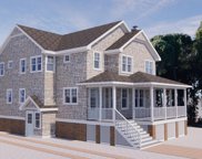 214 2nd St E, Beach Haven image