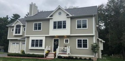 43 Cedar Hill Rd, Ashland