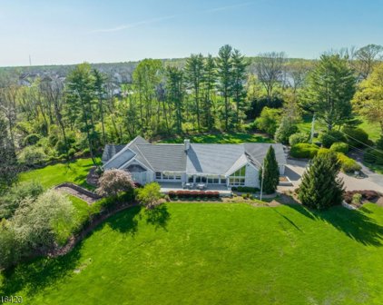 44 Fox Grape Rd, Raritan Twp.