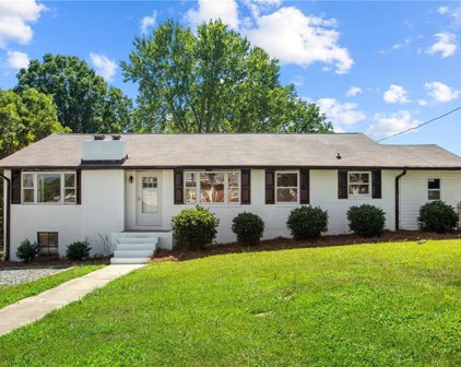 3826 Talcott Avenue, Winston Salem