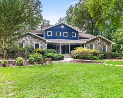 1775 Riverside Road, Roswell