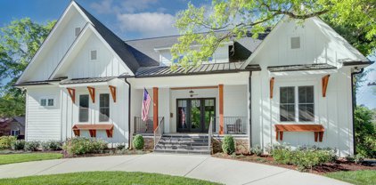 2400 Kingsbury  Drive, Charlotte