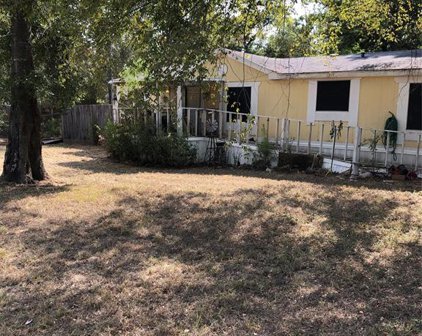 26950 Hondo Circle, Magnolia