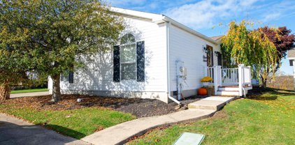 1067 Scenic View Dr, Schwenksville