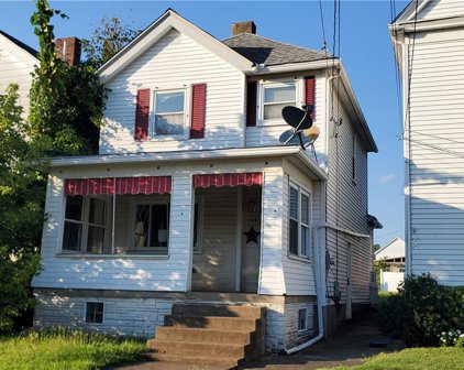 510 Longfellow St, Vandergrift - Wml