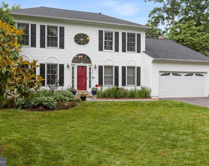 8450 Lake Mist Way, Fairfax Station