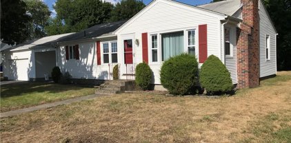 8 Cranberry  Road, North Providence