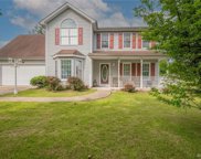 3106 Meadow Glen Place, Chesterfield image