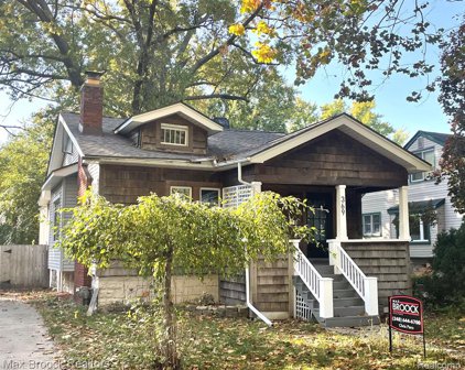 369 Pearson, Ferndale