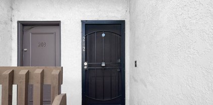 13110  Creek View Dr Unit 202, Garden Grove