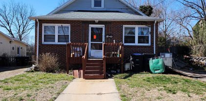 20 W Maple Ave, Lindenwold