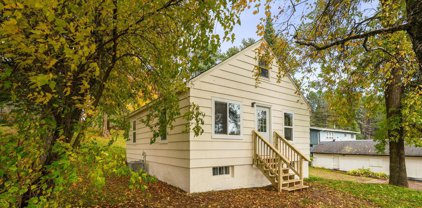 2509 W Arrowhead Road, Duluth