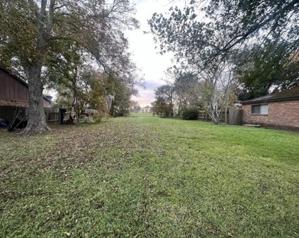 1511 Bayou Drive, Alvin
