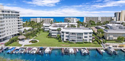 325 Beach Rd Unit #201, Tequesta