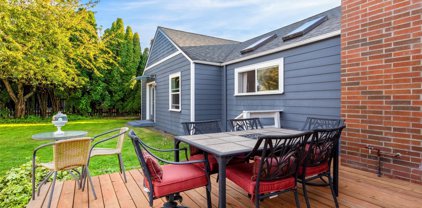 2736 Nome Street, Bellingham