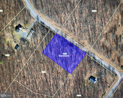 14A Glastonbury Dr, Hedgesville
