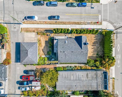 311 Moody Avenue, North Vancouver