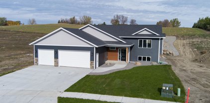 5412 Titanium Drive, Bismarck