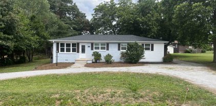 122 Cloverdale Drive, Boiling Springs