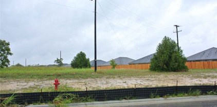 500 W Stefek Drive, Killeen