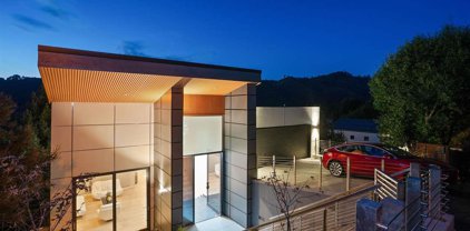 1107 Alvarado Rd, Berkeley