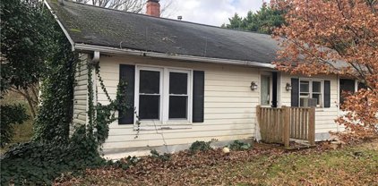 565 Gilmer Ferry Road, Ball Ground
