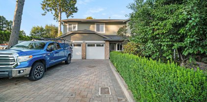 2072 Bowler Drive, Surrey