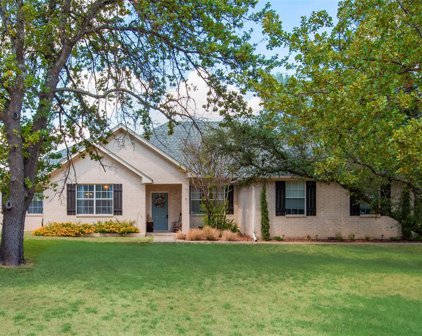 106 Lakeview  Court, Weatherford