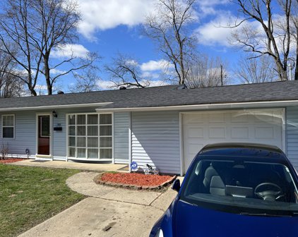 90 Dunn Drive, Mooresville