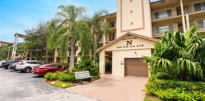 800 Sw 142nd Ave Unit #401N, Pembroke Pines