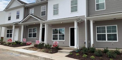 322 Kristen Court, Columbia