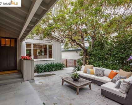 76 The Plaza Dr, Berkeley