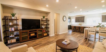 1571 Fortaleza Way Unit 33, Vista