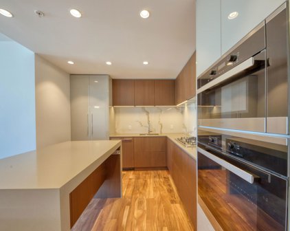 1632 Lions Gate Lane Unit 1008, North Vancouver