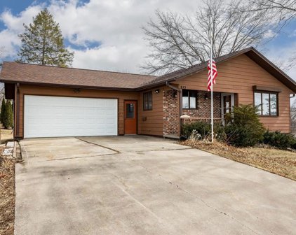 812 12th  Street, Kalona