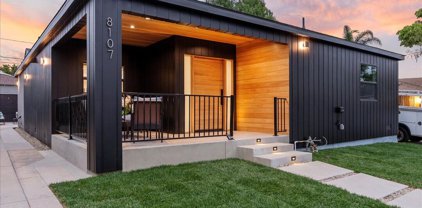 8107  Vicksburg Ave, Los Angeles