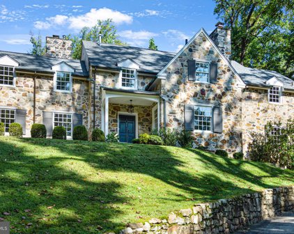 340 S Woodbine Ave, Penn Valley