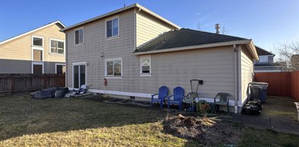 1691 Bobcat Av