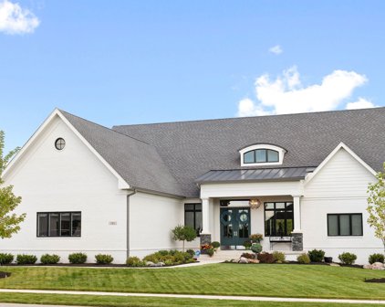 783 Meadowbrook Lane, Franklin