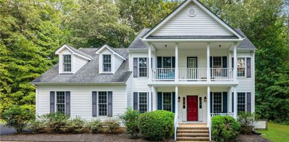 1375 Palmore Road, Powhatan