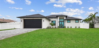 1111 SW 42nd Ter, Cape Coral